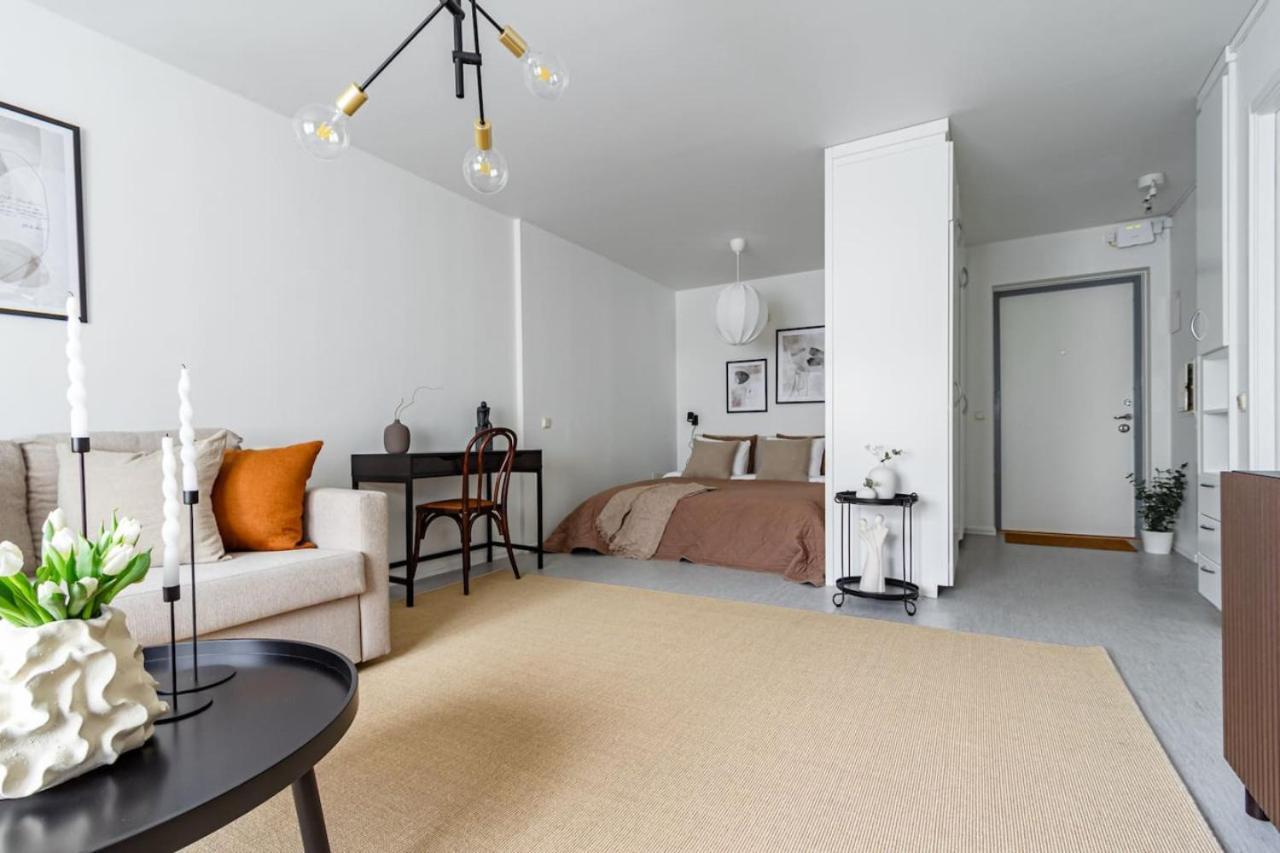 Low-Cost Stay In Sofo, Construction Work Stockholm Bagian luar foto