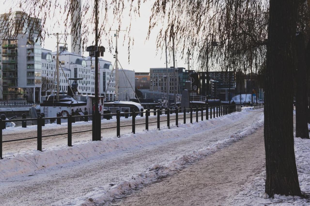 Low-Cost Stay In Sofo, Construction Work Stockholm Bagian luar foto